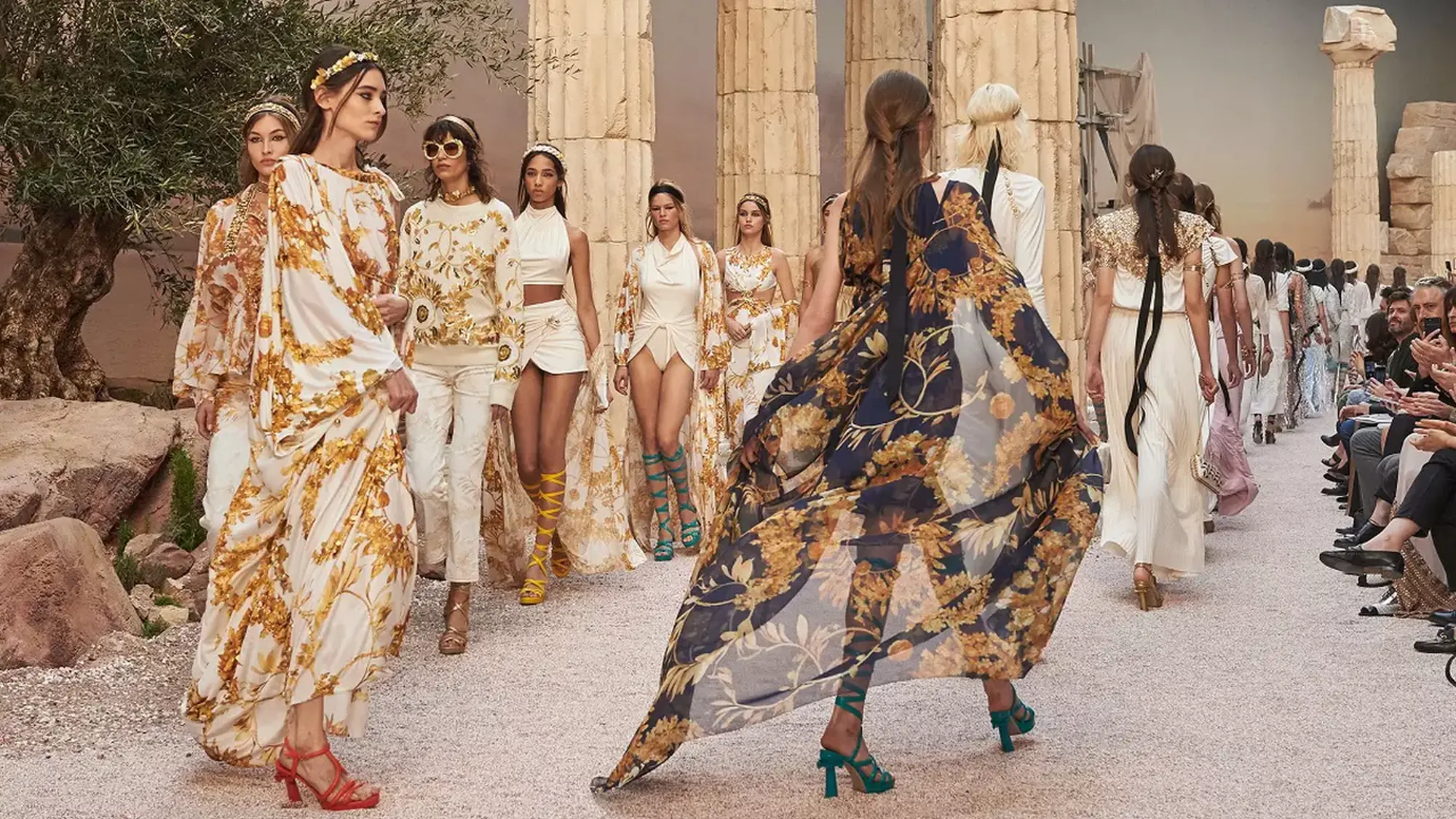 Chanel Круизная коллекция 2018