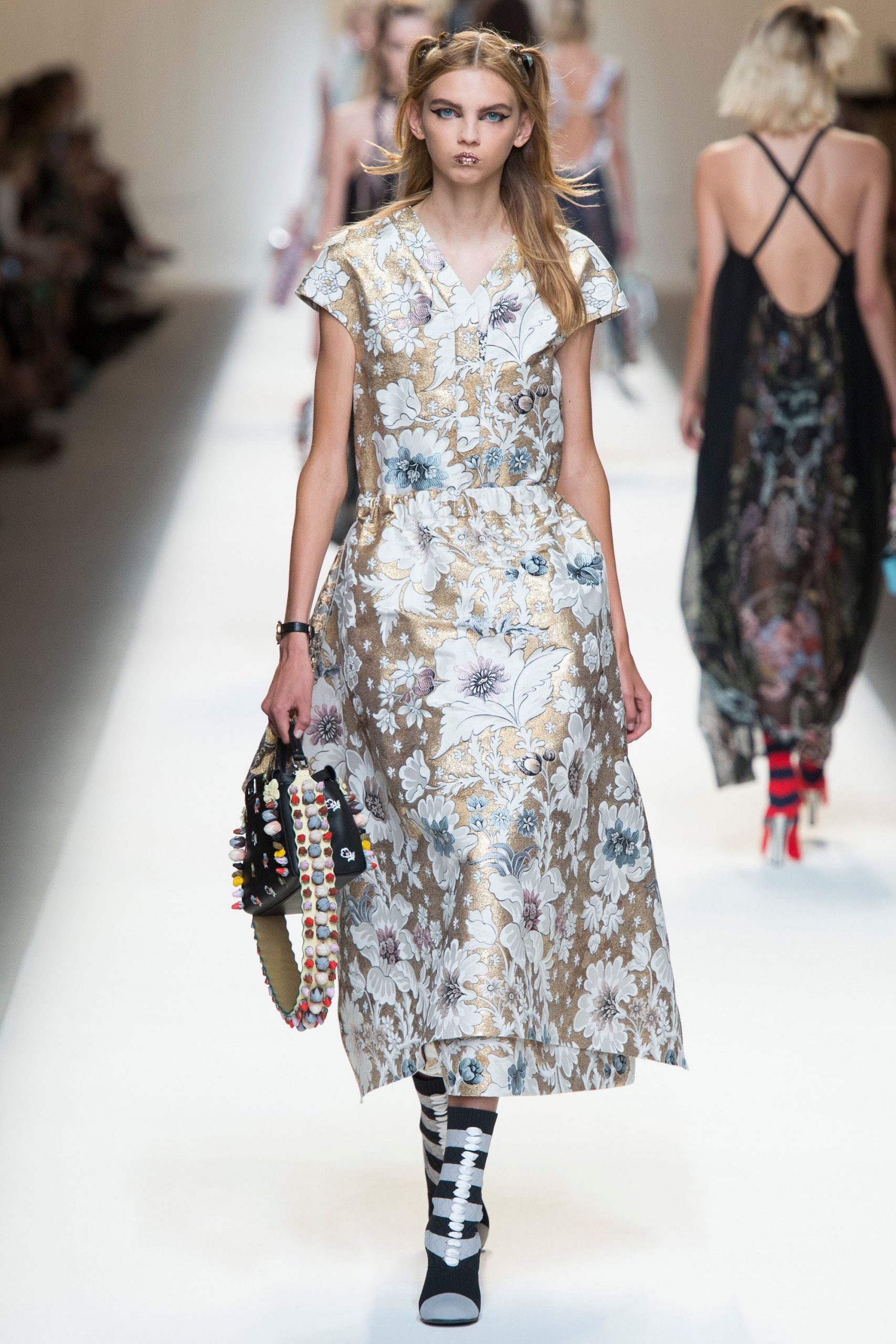 Fendi. Весна — Лето 2017