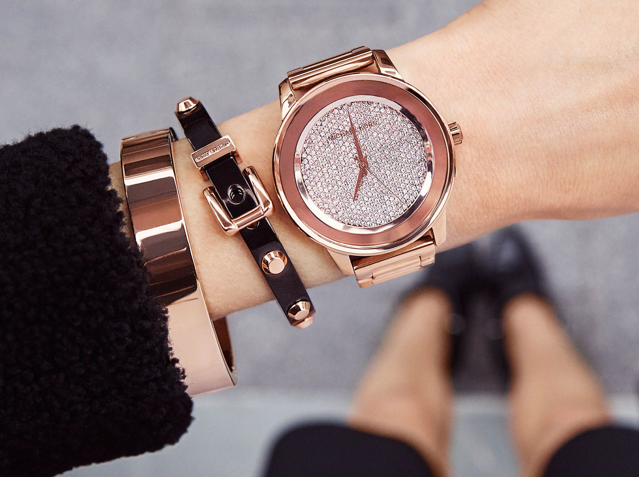 Идеи для подарков на Новый год: Женские часы Michael Kors