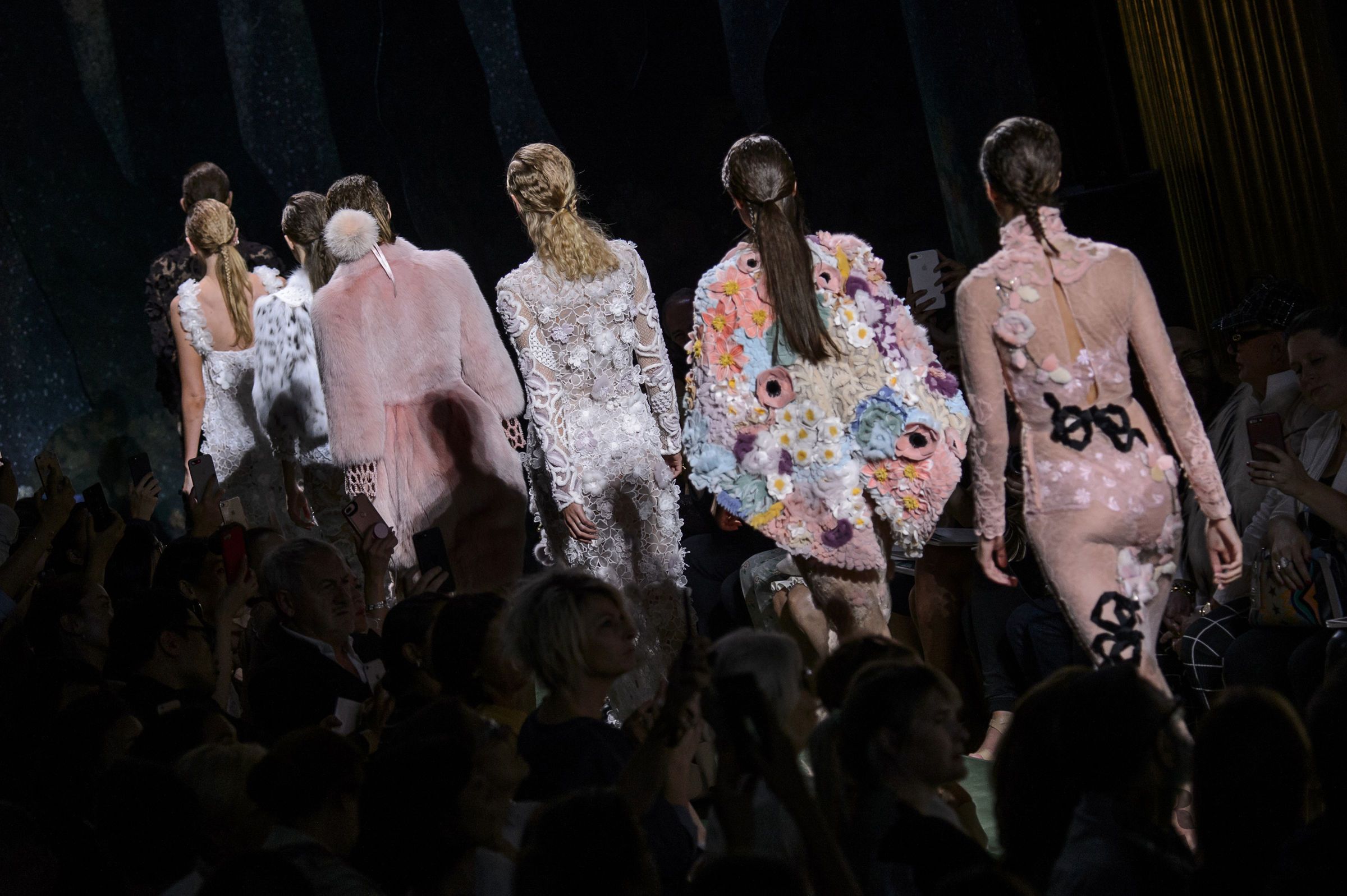 Fendi: осень-зима 2017/2018